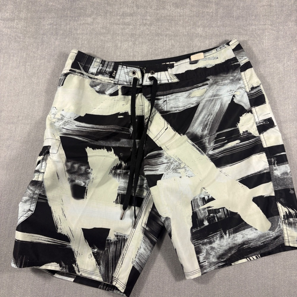 Dakine Mens Board Shorts 32 Black White Abstract Brushstroke Swim Trunks 20"